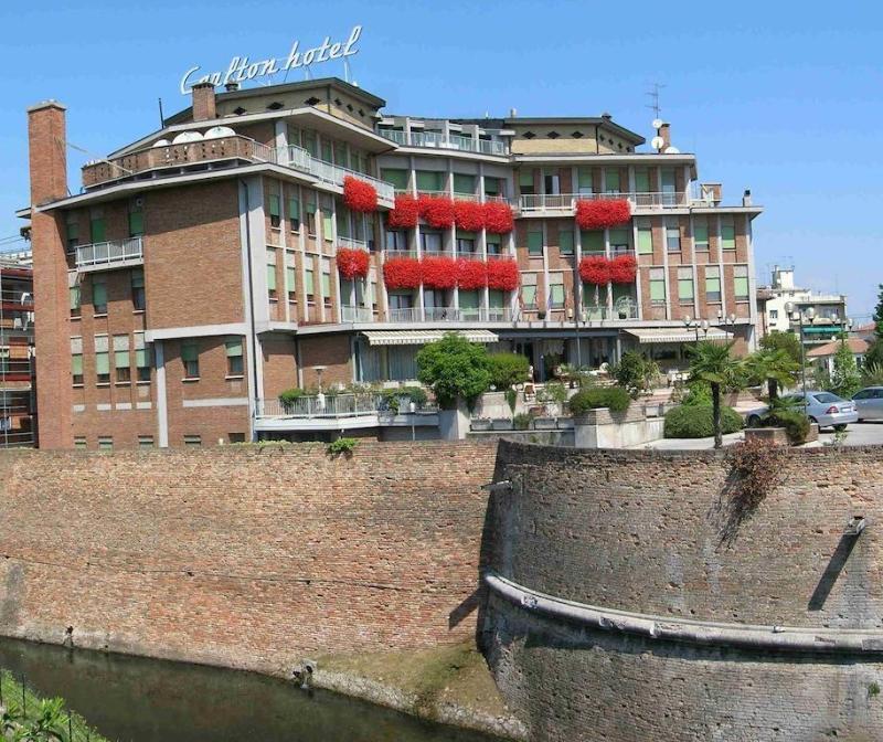 Hotel Carlton Treviso Luaran gambar