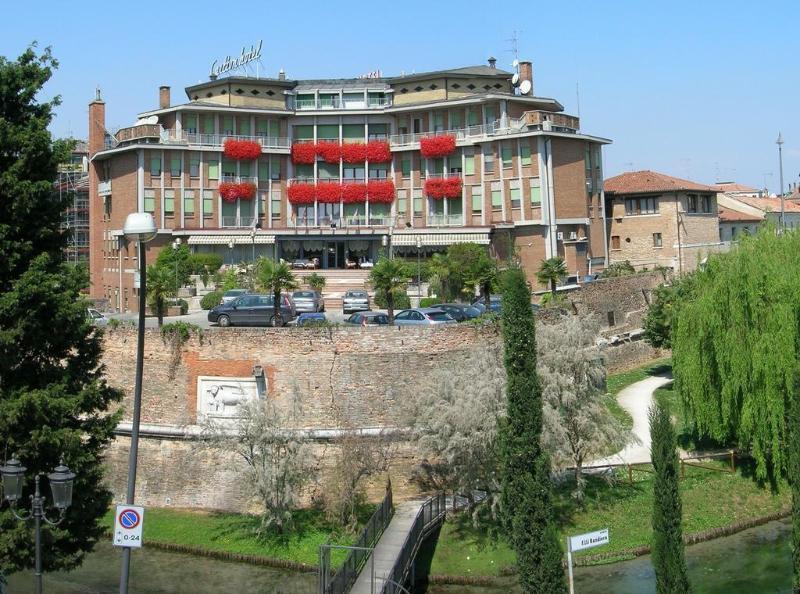 Hotel Carlton Treviso Luaran gambar
