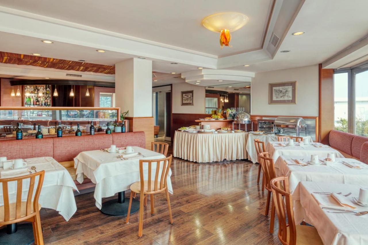 Hotel Carlton Treviso Luaran gambar