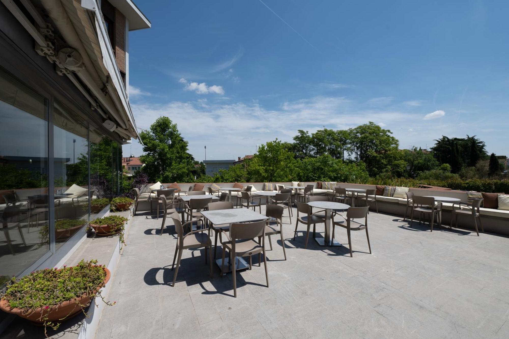 Hotel Carlton Treviso Luaran gambar