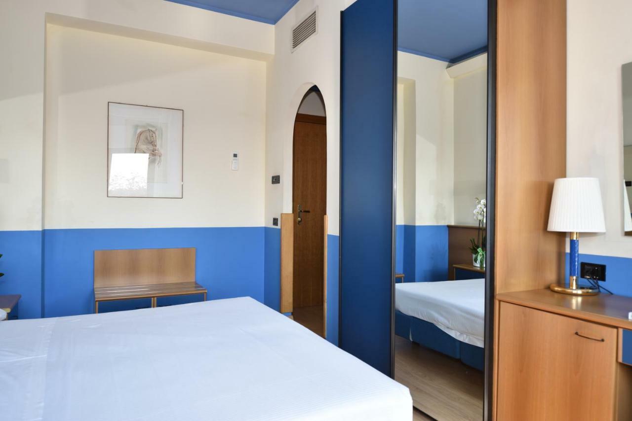 Hotel Carlton Treviso Luaran gambar