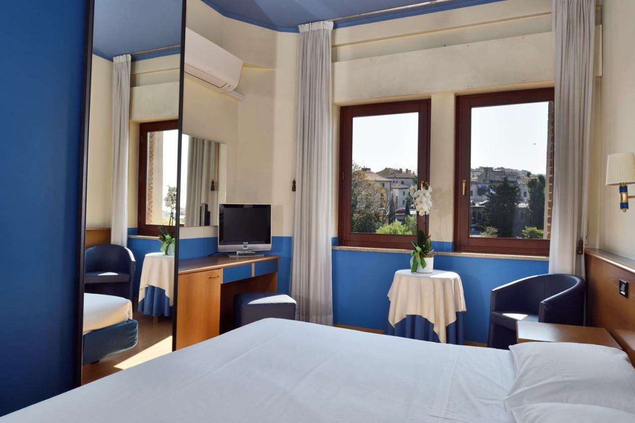 Hotel Carlton Treviso Luaran gambar